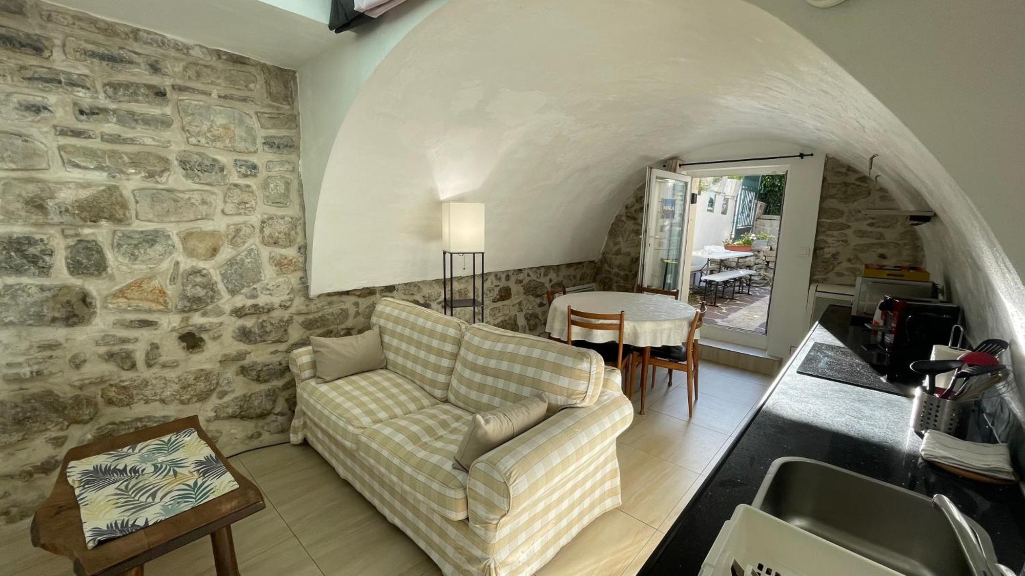Le Doolie'S Biarritz - Panglao Garden Wifi Tv Bbq Apartment Екстериор снимка